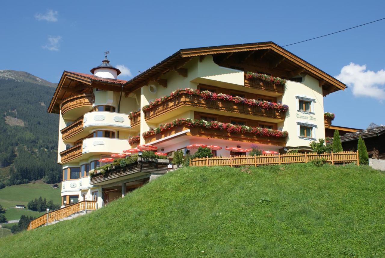 Gasthof Tannen - Alm Stummerberg Екстер'єр фото